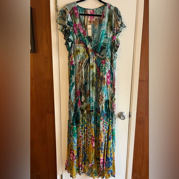 Anthropologie V-Neck Flutter-Sleeve Dress - Picture 4 of 6
